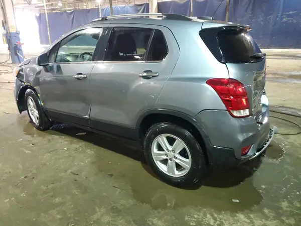 KL7CJLSB7KB867782 2019 CHEVROLET TRAX - Image 2