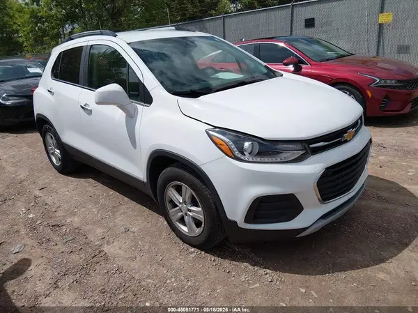 KL7CJLSB7KB873243 2019 CHEVROLET TRAX - Image 1
