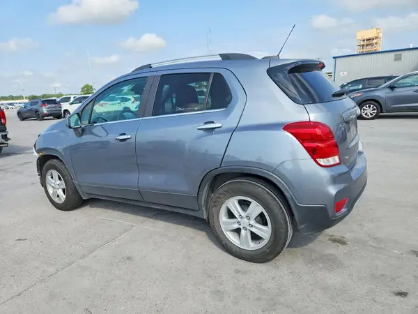 KL7CJLSB7KB878720 2019 CHEVROLET TRAX - Image 2
