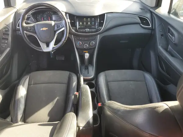 KL7CJLSB7KB881536 2019 CHEVROLET TRAX - Image 8