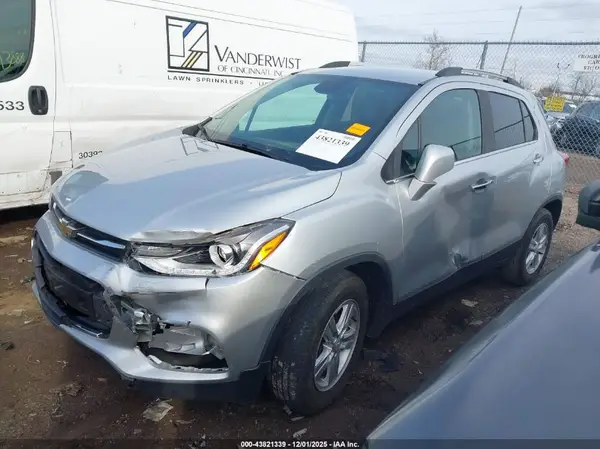 KL7CJLSB7KB912896 2019 CHEVROLET TRAX - Image 2