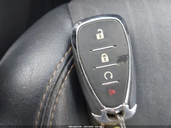 KL7CJLSB7KB912896 2019 CHEVROLET TRAX - Image 8