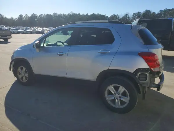 KL7CJLSB7KB912977 2019 CHEVROLET TRAX - Image 2