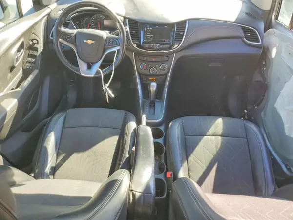 KL7CJLSB7KB912977 2019 CHEVROLET TRAX - Image 8