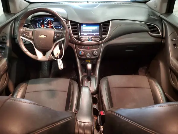 KL7CJLSB7KB944599 2019 CHEVROLET TRAX - Image 8