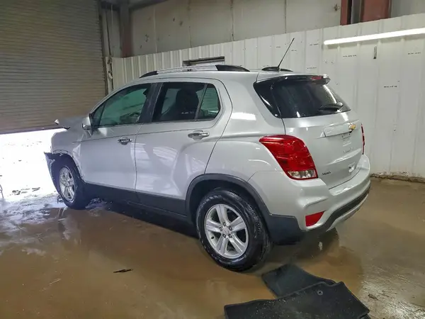 KL7CJLSB7KB959992 2019 CHEVROLET TRAX - Image 2