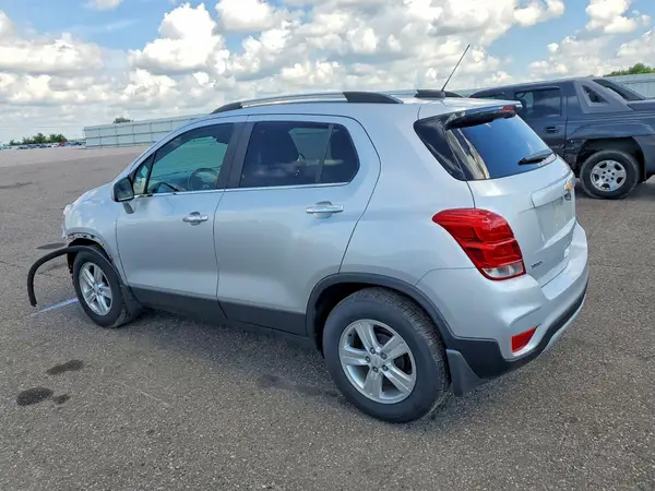 KL7CJLSB7KB960642 2019 CHEVROLET TRAX - Image 2