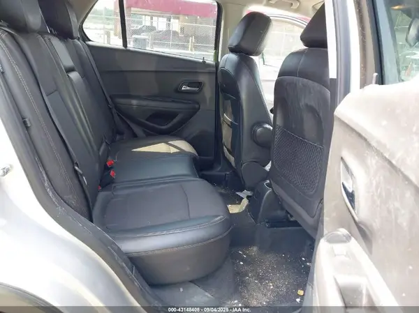 KL7CJLSB7KB962360 2019 CHEVROLET TRAX - Image 8