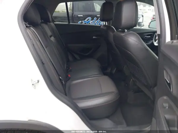 KL7CJLSB7LB008290 2020 CHEVROLET TRAX - Image 8