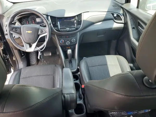 KL7CJLSB7LB008869 2020 CHEVROLET TRAX - Image 8