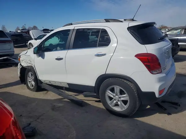 KL7CJLSB7LB009312 2020 CHEVROLET TRAX - Image 2