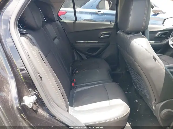 KL7CJLSB7LB011691 2020 CHEVROLET TRAX - Image 8