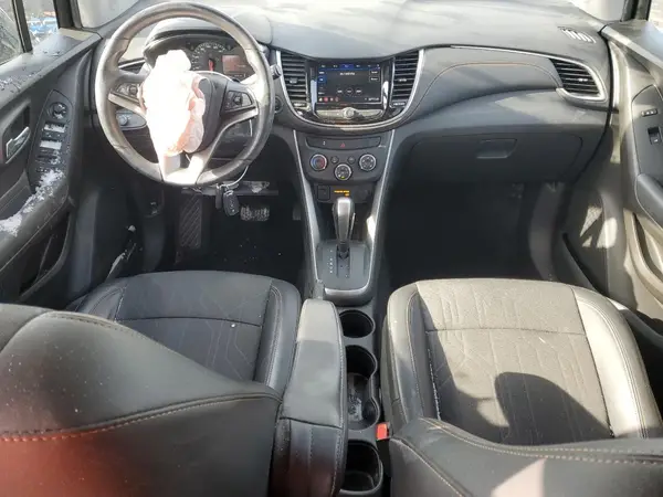 KL7CJLSB7LB025462 2020 CHEVROLET TRAX - Image 8