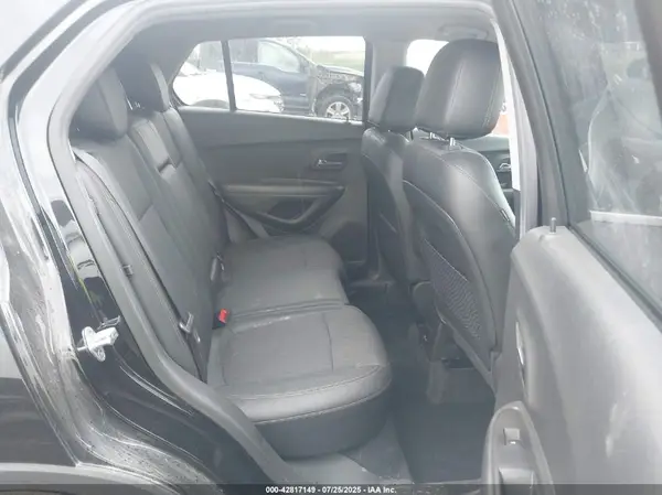 KL7CJLSB7LB054640 2020 CHEVROLET TRAX - Image 8