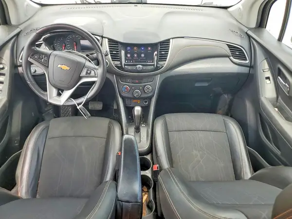 KL7CJLSB7LB057988 2020 CHEVROLET TRAX - Image 8