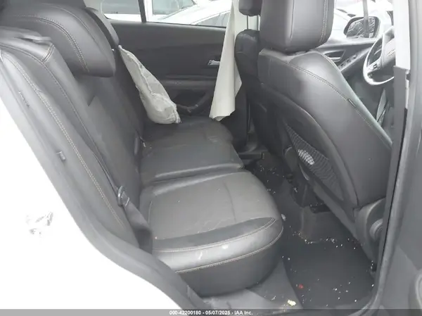 KL7CJLSB7LB075309 2020 CHEVROLET TRAX - Image 8