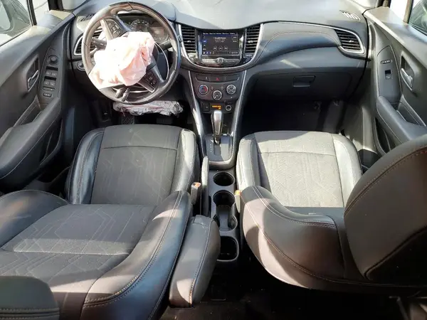 KL7CJLSB7LB075536 2020 CHEVROLET TRAX - Image 8