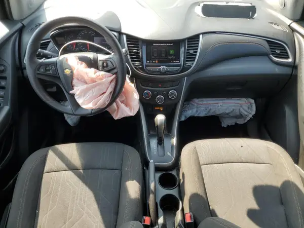 KL7CJLSB7LB319301 2020 CHEVROLET TRAX - Image 8