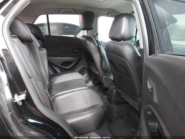KL7CJLSB7LB335255 2020 CHEVROLET TRAX - Image 8
