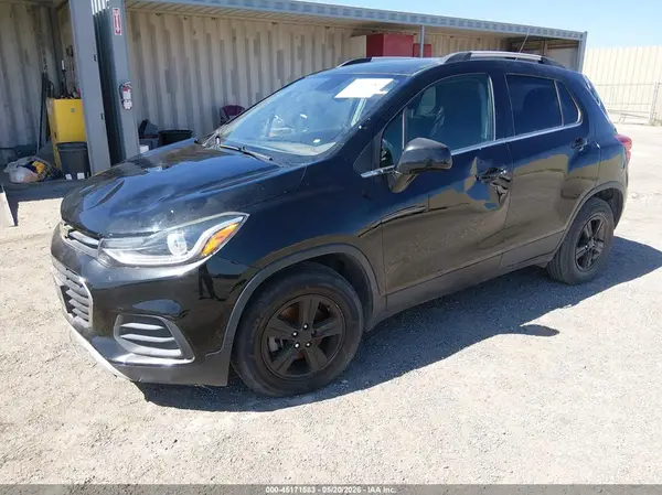 KL7CJLSB7LB336552 2020 CHEVROLET TRAX - Image 2