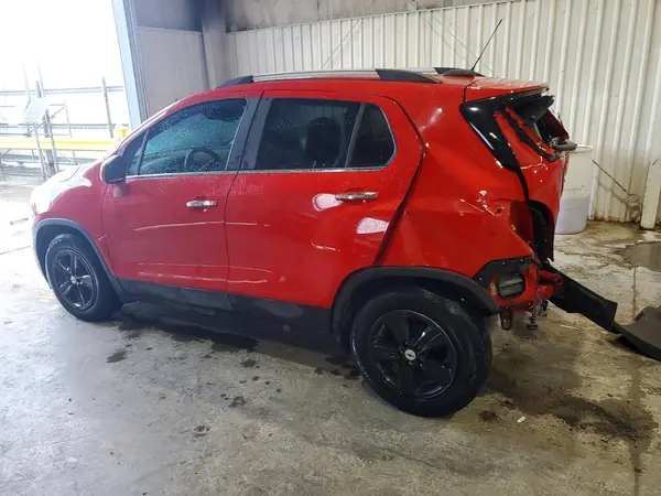 KL7CJLSB7LB341041 2020 CHEVROLET TRAX - Image 2