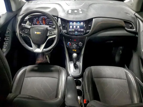 KL7CJLSB7LB347003 2020 CHEVROLET TRAX - Image 8