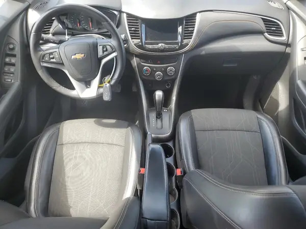 KL7CJLSB7LB347048 2020 CHEVROLET TRAX - Image 8