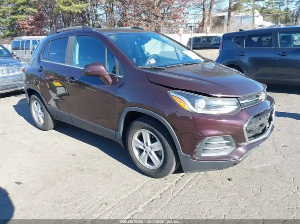 KL7CJLSB7LB347390 2020 CHEVROLET TRAX - Image 1