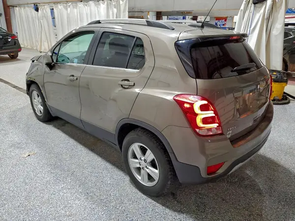 KL7CJLSB7LB349706 2020 CHEVROLET TRAX - Image 2