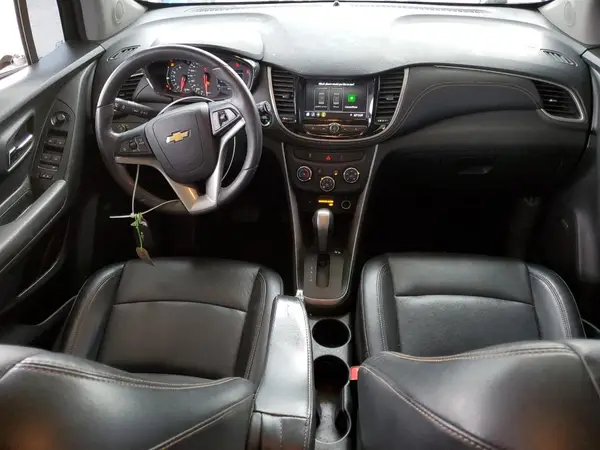 KL7CJLSB7LB350600 2020 CHEVROLET TRAX - Image 8