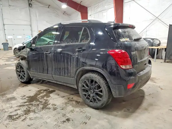 KL7CJLSB7LB352105 2020 CHEVROLET TRAX - Image 2