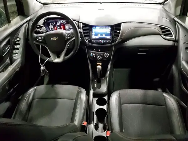 KL7CJLSB7LB352105 2020 CHEVROLET TRAX - Image 8