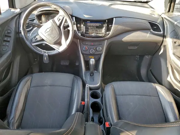 KL7CJLSB7MB310891 2021 CHEVROLET TRAX - Image 8