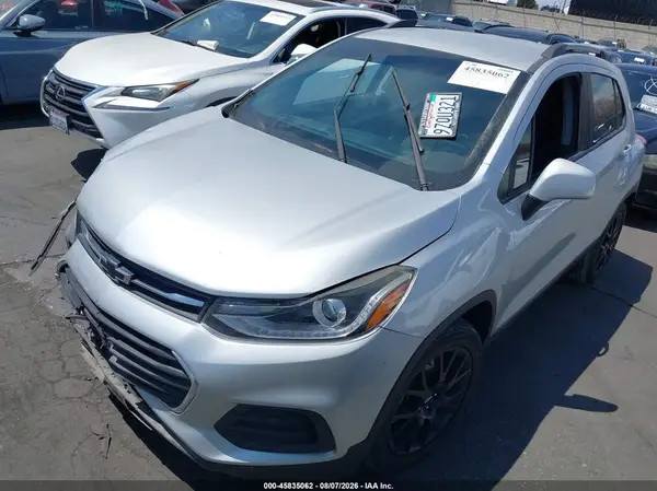 KL7CJLSB7MB336066 2021 CHEVROLET TRAX - Image 2