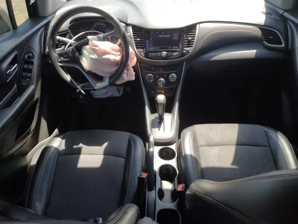 KL7CJLSB7MB336701 2021 CHEVROLET TRAX - Image 8
