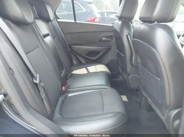 KL7CJLSB7MB337976 2021 CHEVROLET TRAX - Image 8