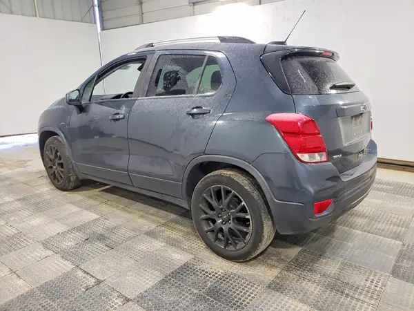 KL7CJLSB7MB357354 2021 CHEVROLET TRAX - Image 2