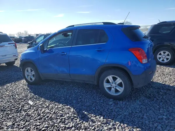 KL7CJLSB8GB599414 2016 CHEVROLET TRAX - Image 2