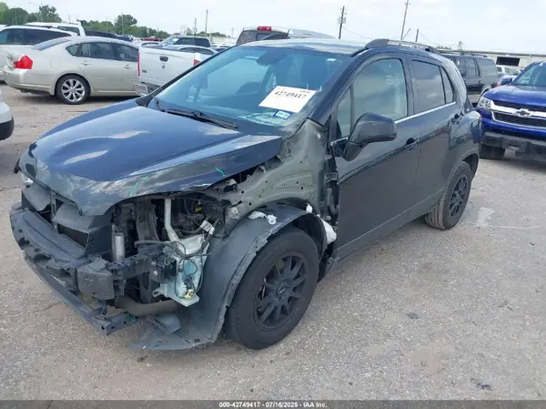 KL7CJLSB8GB623260 2016 CHEVROLET TRAX - Image 2
