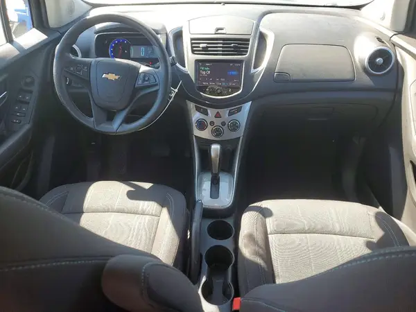 KL7CJLSB8GB661233 2016 CHEVROLET TRAX - Image 8