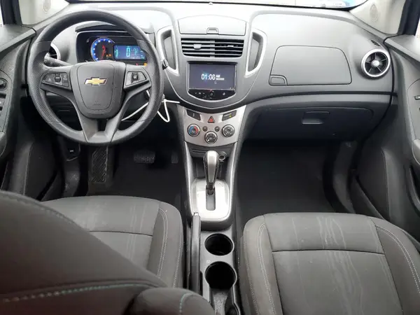 KL7CJLSB8GB674466 2016 CHEVROLET TRAX - Image 8
