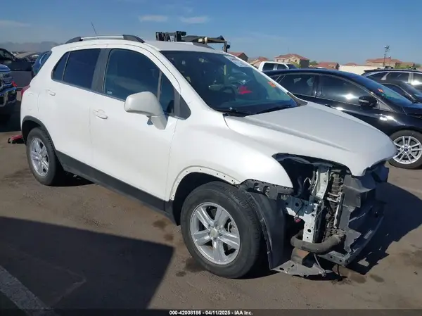 KL7CJLSB8GB709796 2016 CHEVROLET TRAX - Image 1