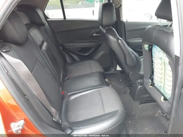KL7CJLSB8GB723729 2016 CHEVROLET TRAX - Image 8