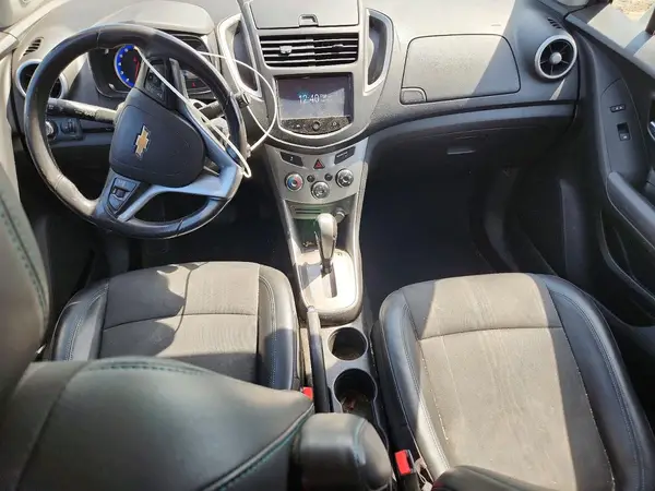 KL7CJLSB8GB752521 2016 CHEVROLET TRAX - Image 8