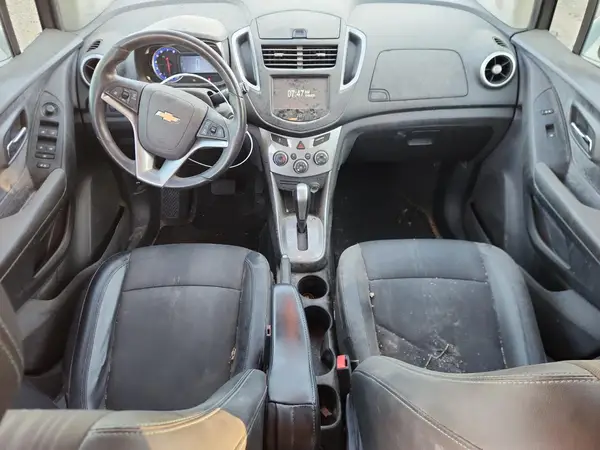 KL7CJLSB8GB762529 2016 CHEVROLET TRAX - Image 8