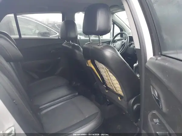 KL7CJLSB8HB163776 2017 CHEVROLET TRAX - Image 8