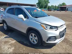 KL7CJLSB8JB573967 2018 CHEVROLET TRAX