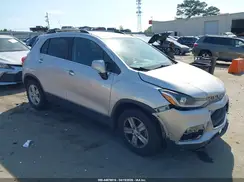KL7CJLSB8JB599615 2018 CHEVROLET TRAX