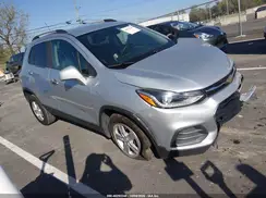KL7CJLSB8JB697382 2018 CHEVROLET TRAX