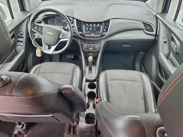 KL7CJLSB8JB704816 2018 CHEVROLET TRAX - Image 8